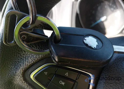 2017 Ford Focus Sel z USA, uszkodzony, nr VIN 1FADP3H2XHL270826